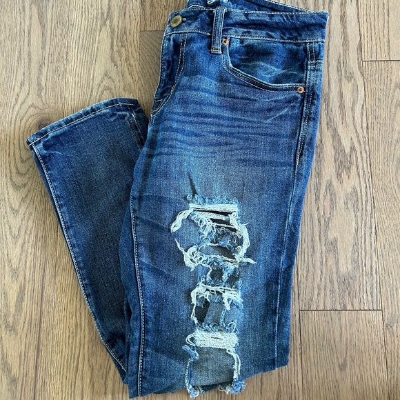 American Eagle distressed boyfriend jeans - Picture 1 of 5